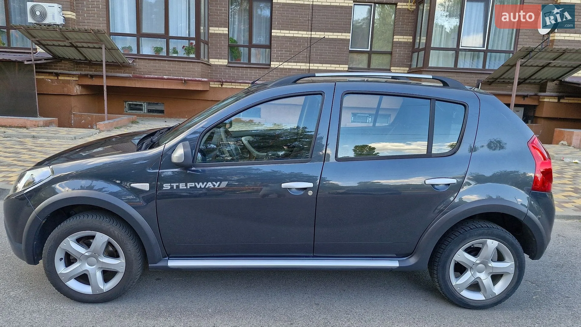 2011 Dacia Sandero - мініатюра 3