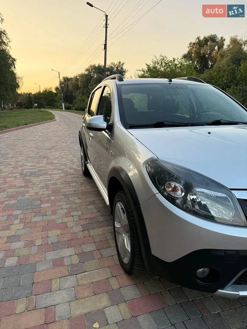 2012 Dacia Sandero - мініатюра 15