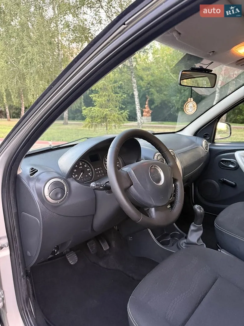 2012 Dacia Sandero - мініатюра 25