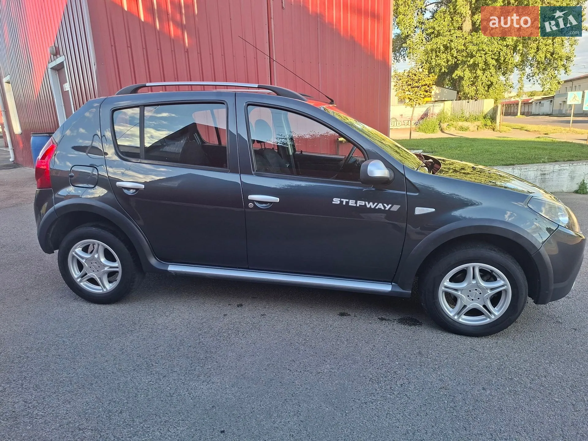 2011 Dacia Sandero - мініатюра 12