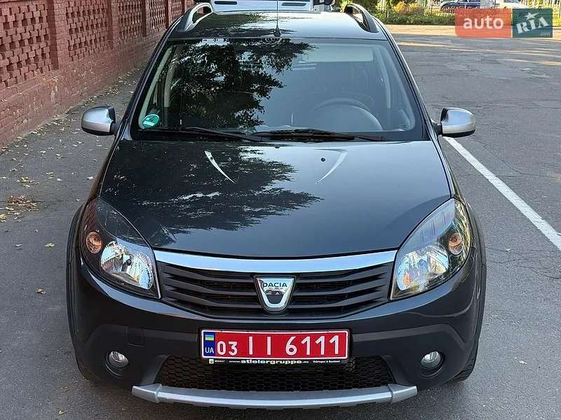 Dacia Sandero StepWay 2011