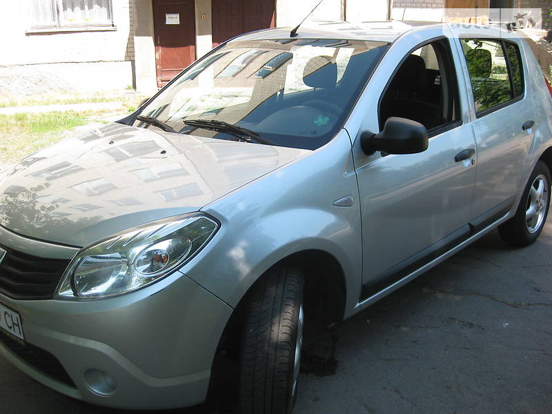 Универсал Dacia Sandero 2009 в Звенигородке