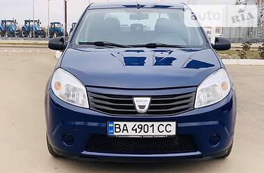 Хэтчбек Dacia Sandero 2009 в Кропивницком