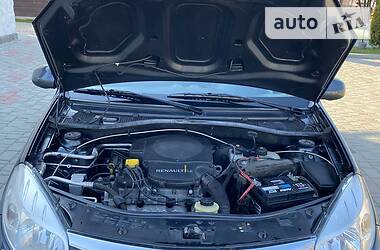 Хетчбек Dacia Sandero 2008 в 