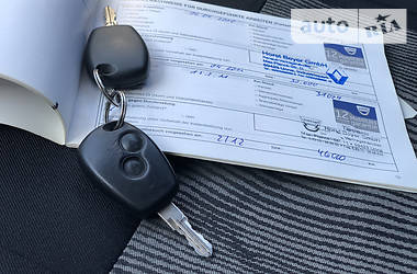 Хетчбек Dacia Sandero 2009 в 