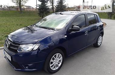 Хэтчбек Dacia Sandero 2013 в Виннице