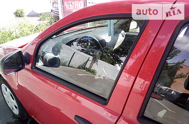 Хетчбек Dacia Sandero 2009 в 