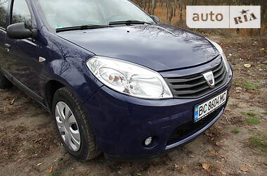 Хэтчбек Dacia Sandero 2009 в Сумах