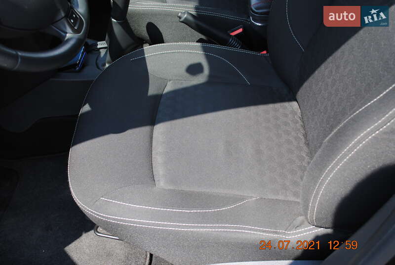Хетчбек Dacia Sandero 2012 в Кропивницькому