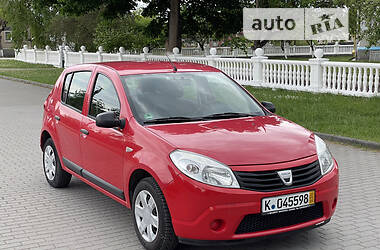 Універсал Dacia Sandero 2009 в 