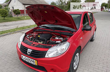 Універсал Dacia Sandero 2009 в 