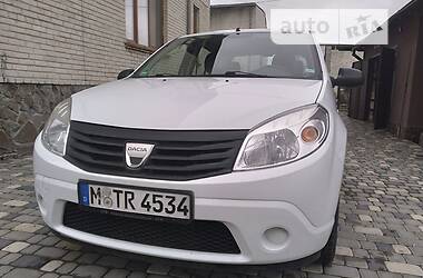 Хэтчбек Dacia Sandero 2009 в Ходорове