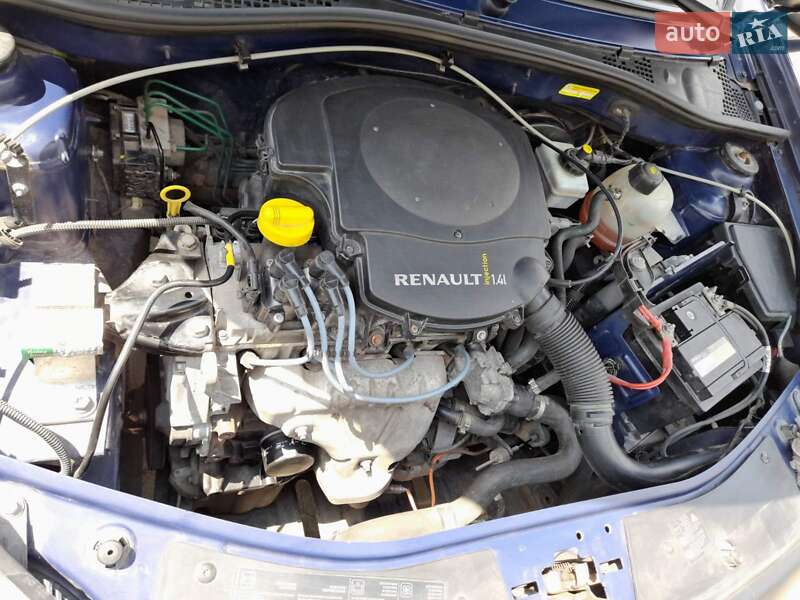 Хэтчбек Dacia Sandero 2009 в Житомире
