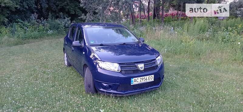 Хэтчбек Dacia Sandero 2013 в Луцке