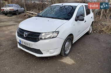 Хетчбек Dacia Sandero 2014 в Чернівцях