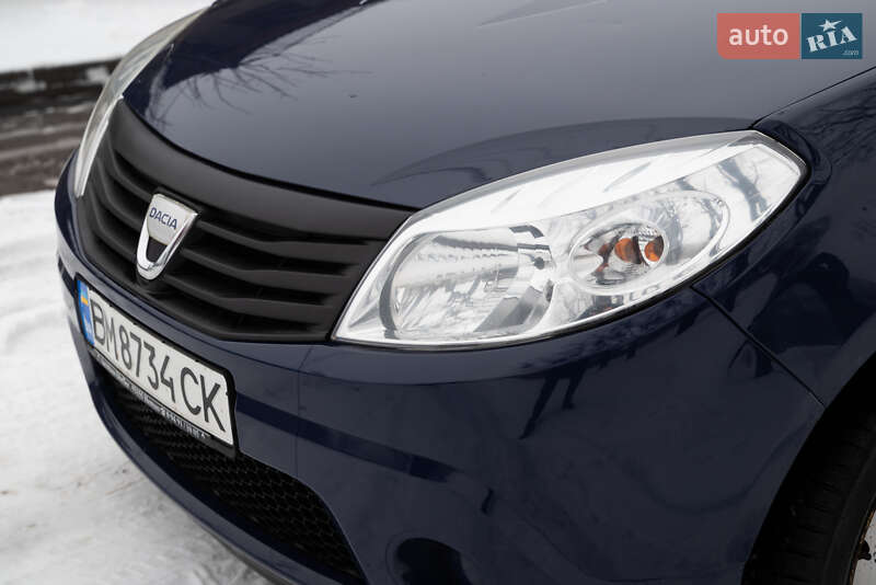 Хэтчбек Dacia Sandero 2009 в Сумах