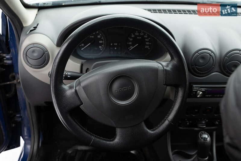 Хэтчбек Dacia Sandero 2009 в Сумах