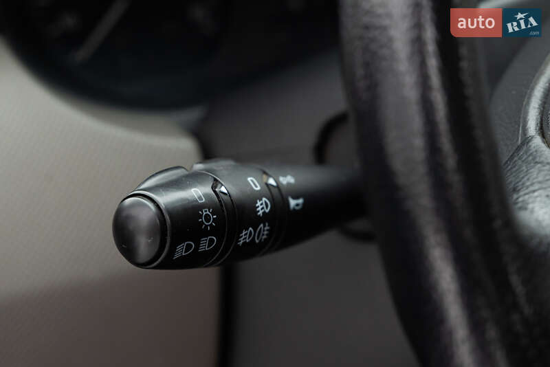 Хэтчбек Dacia Sandero 2009 в Сумах