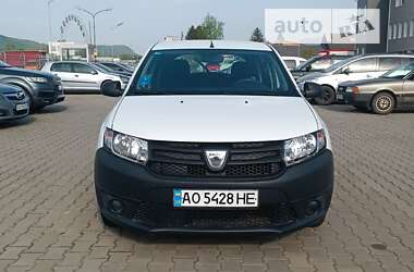 Хэтчбек Dacia Sandero 2014 в Хусте