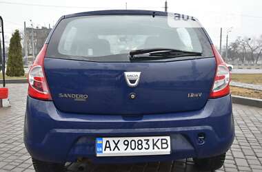 Хэтчбек Dacia Sandero 2009 в Харькове