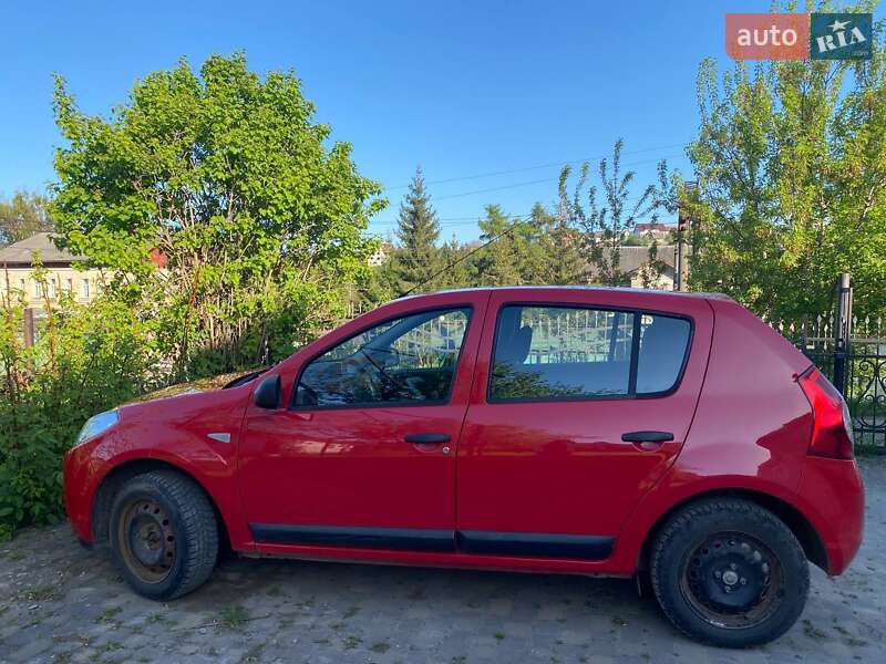 Хетчбек Dacia Sandero 2009 в Турці