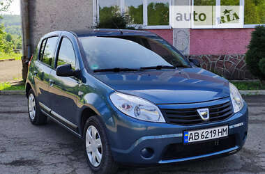 Хэтчбек Dacia Sandero 2009 в Коломые