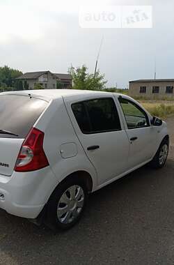 Хетчбек Dacia Sandero 2008 в Коломиї