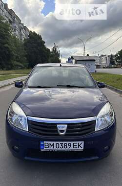 Хэтчбек Dacia Sandero 2009 в 