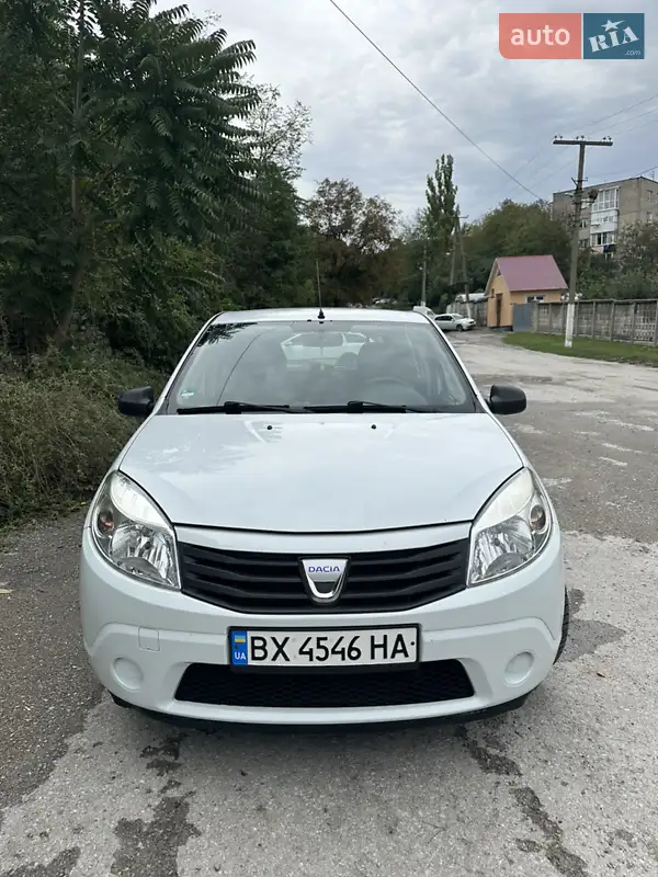 Dacia Sandero 2009