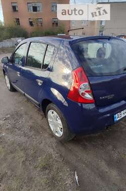 Хетчбек Dacia Sandero 2009 в Вінниці