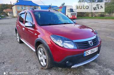 Хетчбек Dacia Sandero 2011 в Теребовлі