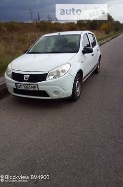 Хетчбек Dacia Sandero 2009 в Львові