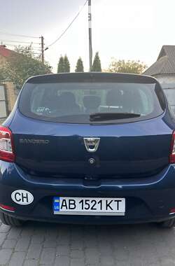 Хетчбек Dacia Sandero 2015 в Вінниці