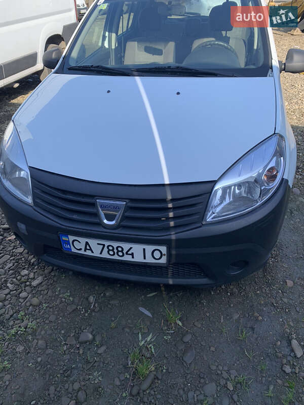 Хетчбек Dacia Sandero 2012 в Коломиї