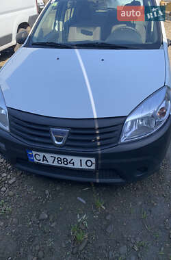 Хетчбек Dacia Sandero 2012 в Коломиї