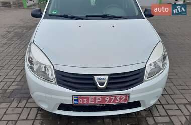 Хэтчбек Dacia Sandero 2009 в Конотопе