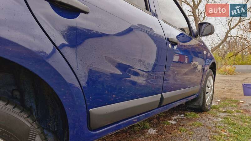 Хэтчбек Dacia Sandero 2008 в Умани фото 7 Хэтчбек Dacia Sandero 2008 в Умани