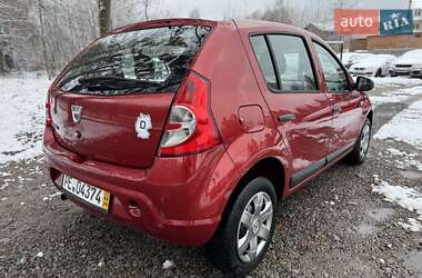 Хэтчбек Dacia Sandero 2012 в Виннице