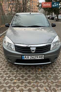 Хетчбек Dacia Sandero 2008 в Харкові