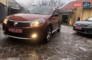 Хетчбек Dacia Sandero 2010 в Рівному