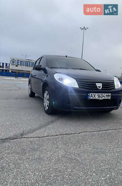 Хетчбек Dacia Sandero 2009 в Харкові