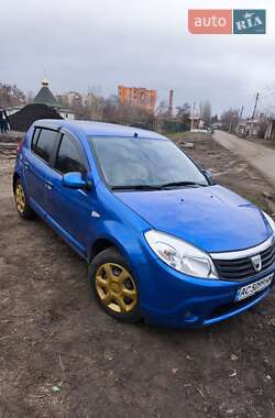 Хетчбек Dacia Sandero 2008 в Харкові