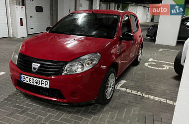 Хетчбек Dacia Sandero 2009 в Львові