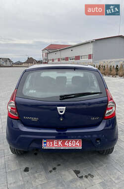 Хетчбек Dacia Sandero 2009 в Луцьку