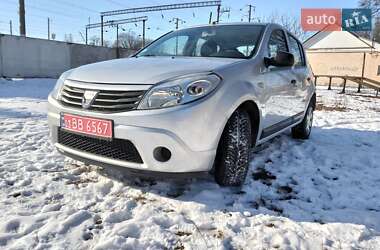 Хетчбек Dacia Sandero 2009 в Конотопі