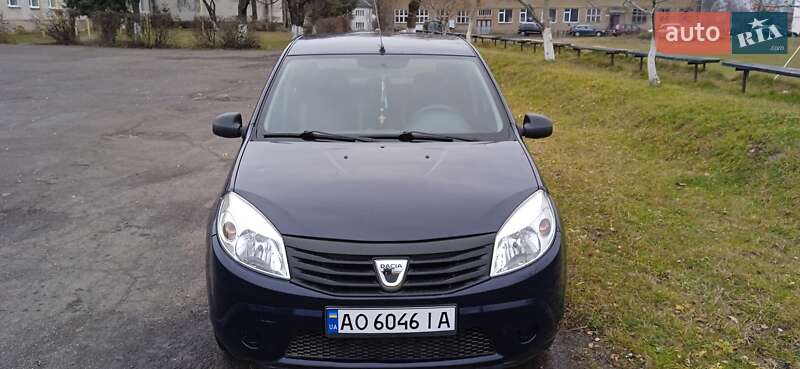 Dacia Sandero 2011 Dacia Sandero 2011