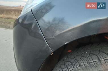 Хэтчбек Dacia Sandero 2009 в 
