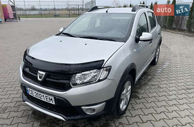 Хэтчбек Dacia Sandero 2013 в Кицмани