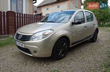 Хетчбек Dacia Sandero 2012 в Кам'янці-Бузькій