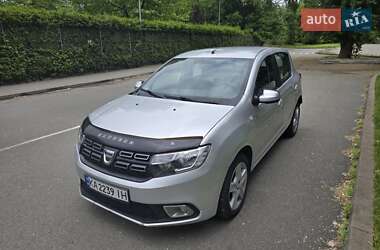 Хэтчбек Dacia Sandero 2018 в Киеве